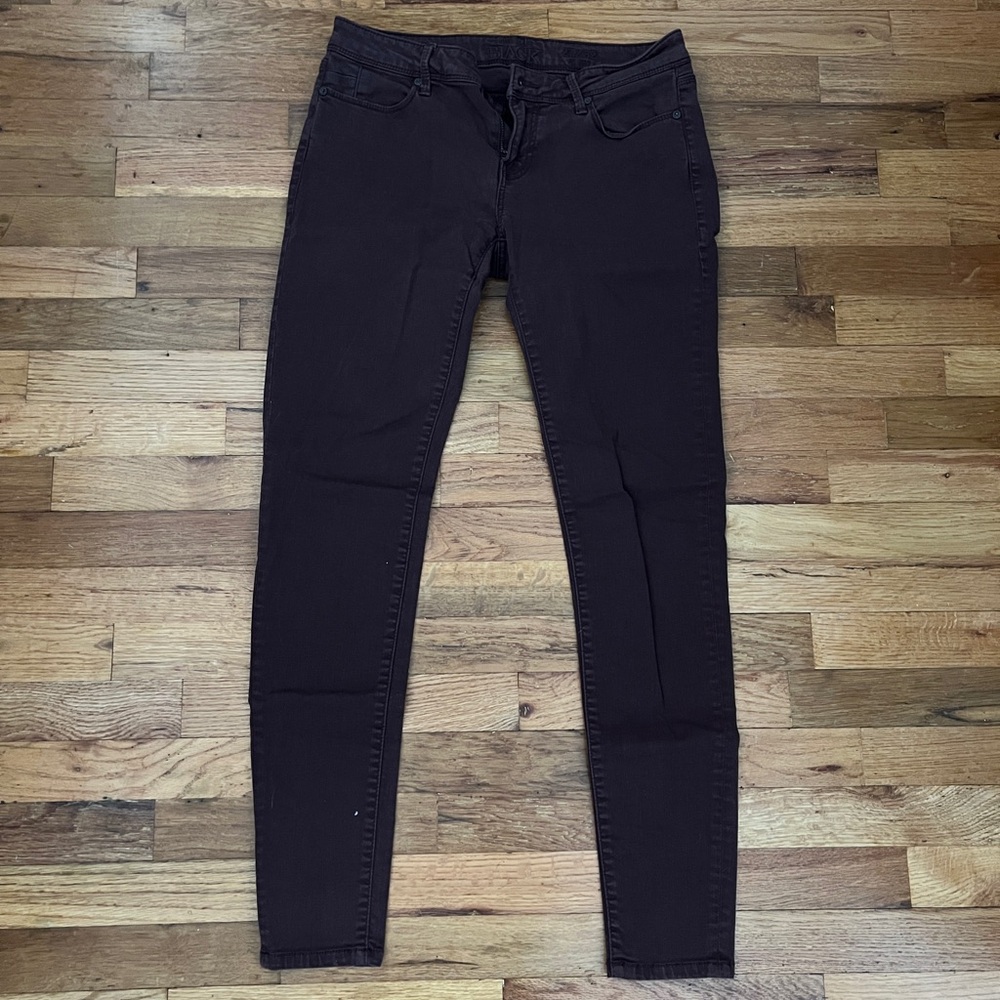 Burgundy/Brown Buckle Black Skinny Jeans, Size 27 Long